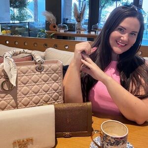 Meet your Posher, Hannah